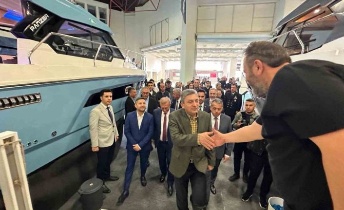 Dünya yat sektörü Antalya’da bir araya geldi