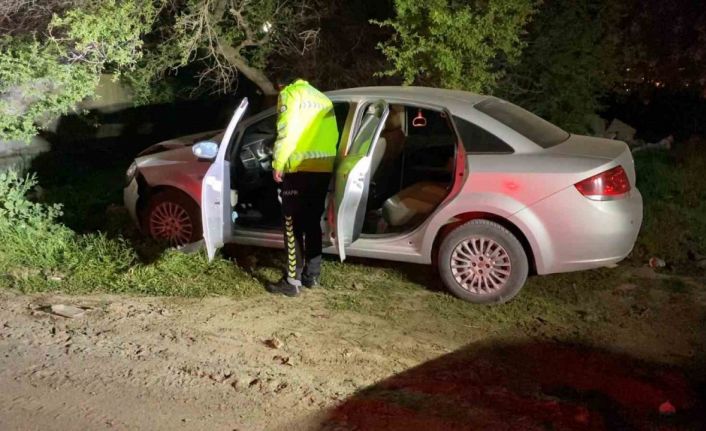 quot;Durquot; ihtarına uymayıp 15 kilometre kaçtı, kaza yapınca yakalandı
