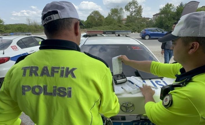 Düzce’de denetimlerde 165 araç trafikten men edildi