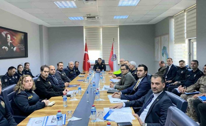 Edirne Emniyetinde değerlendirme toplantısı
