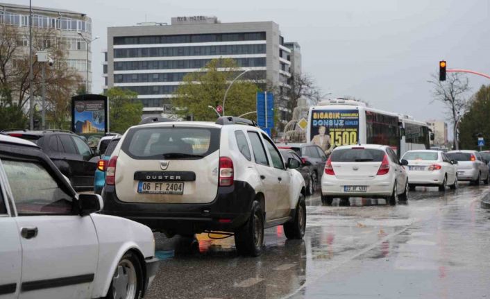 Edirne’de sağanak yağış etkili oldu