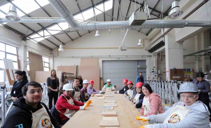 Engeller ustalıkla aşılıyor