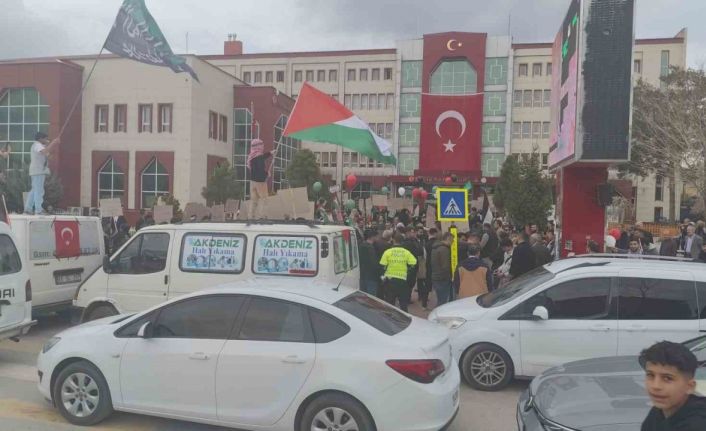 Erciş’te Filistin’e destek yürüyüşü