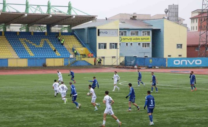 Erciyes 38 FK, Ağrı’dan puanla döndü