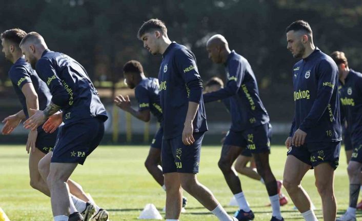 Fenerbahçe, Trabzonspor maçı hazırlıklarını tamamladı