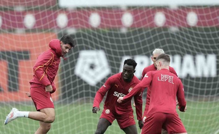 Galatasaray, Fenerbahçe derbisi hazırlıklarını tamamladı
