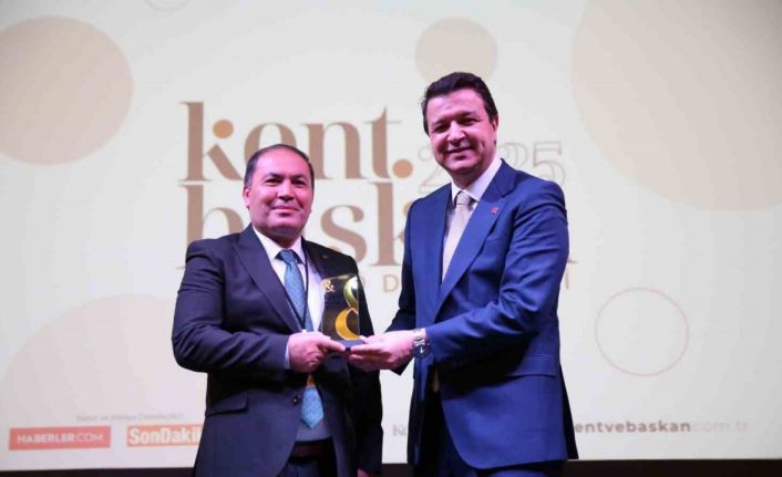 Gemlik Belediyesi’ne "Patili Canlar" projesiyle anlamlı ödül