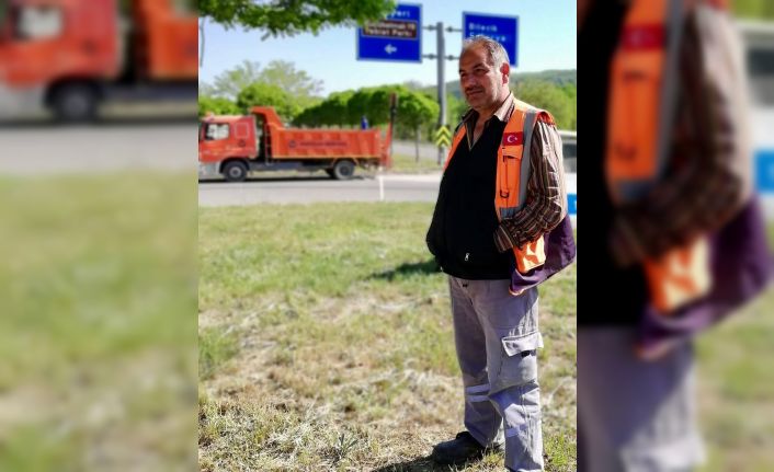 Geri manevra yapan kamyonun çarptığı işçi hayatını kaybetti