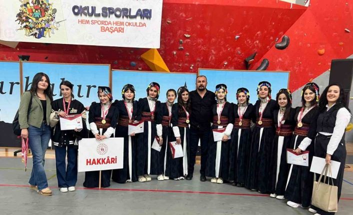 Hakkarili öğrenciler Türkiye finallerinde yarışacak