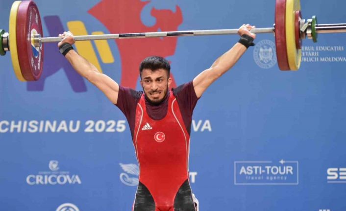 Harun Algül’den altın madalya