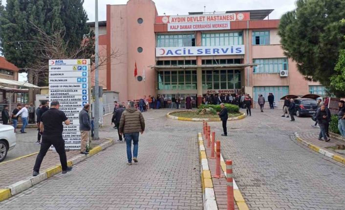 Hasta ziyaretine gelen aile üyeleri birbirine girdi