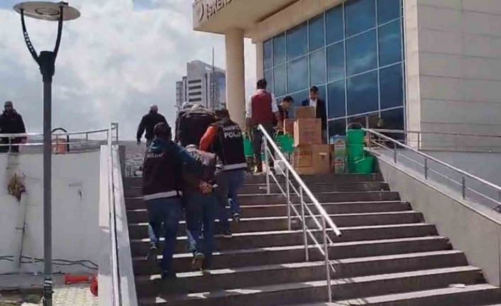 Hatay’da uyuşturucu ticareti yapan 5 kişi tutuklandı