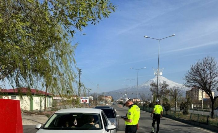 Iğdır’da trafik denetimleri sıklaştırıldı