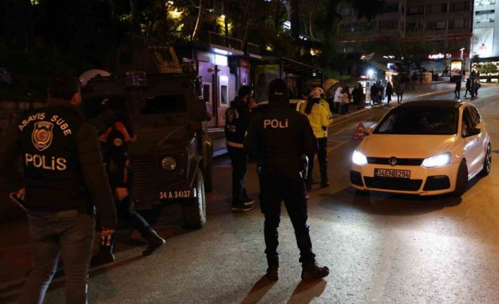 İstanbul genelinde huzur uygulaması yapıldı
