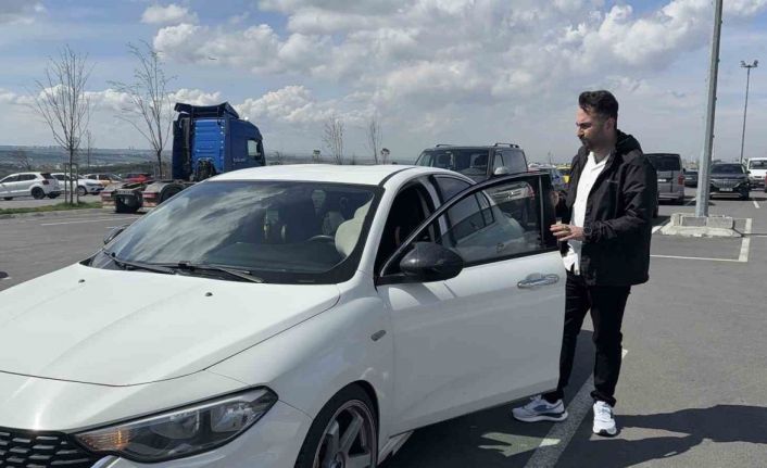 İstanbul’da ilginç olay, çarpıp hasar verdiği aracı kendi tamir etti