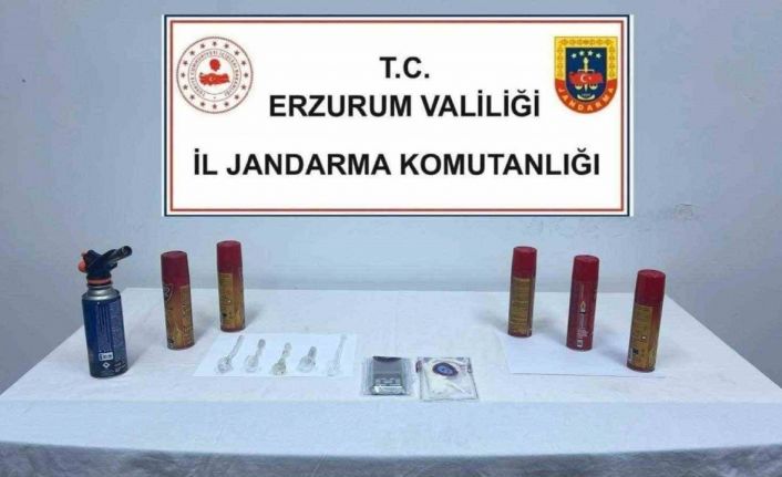 Jandarma’dan uyuşturucu operasyonu