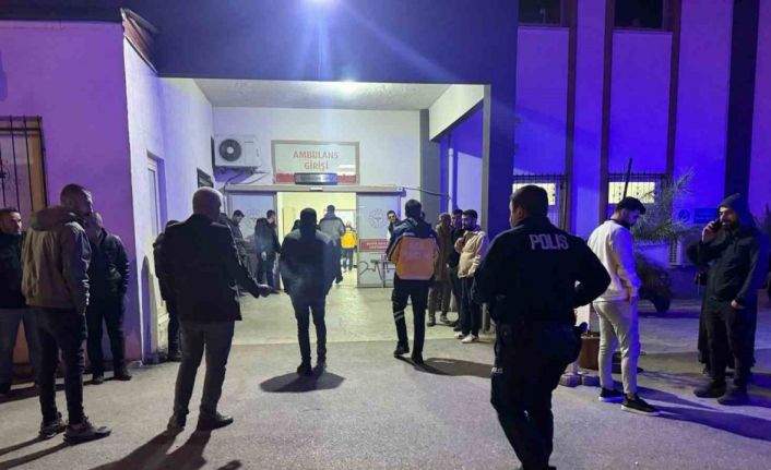 Kahta’da 2 grup arasında bıçaklı kavga: 1 yaralı