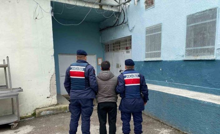 Kastamonu’da dolandırıcılık suçundan aranan şahıs yakalandı