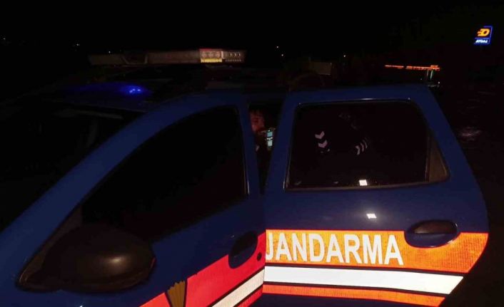 Kazadan sonra kaçan alkollü sürücü tarlada saklanırken yakalandı