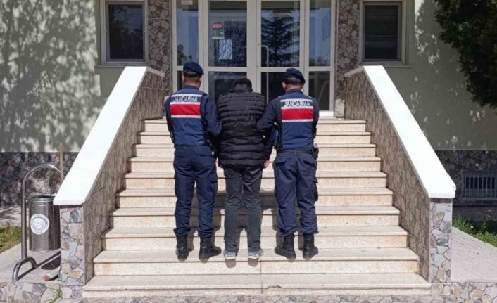 Kırıkkale’de aranan 2 hükümlü yakalandı