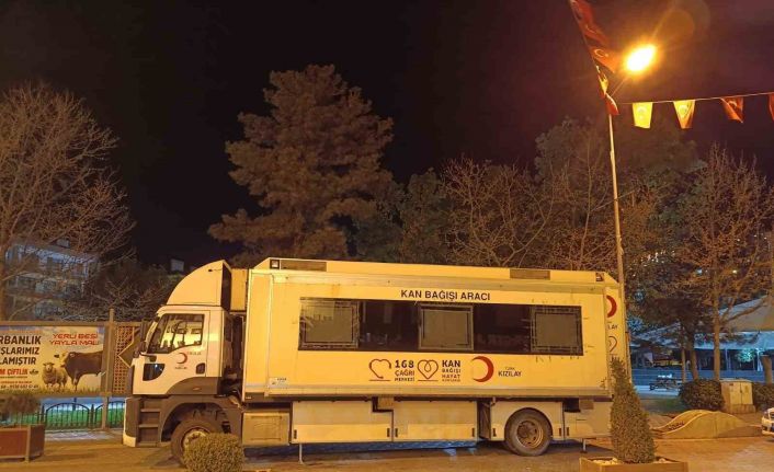 Kızılay kan bağış aracı Beypazarında