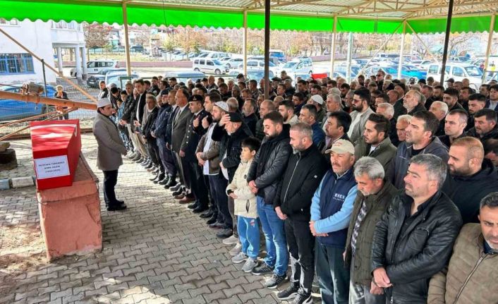 Kore gazisi son yolculuğuna uğurlandı