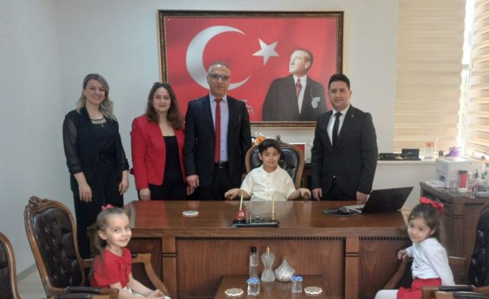 Köşk’te makamlar çocuklara emanet edildi