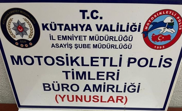 Kütahya’da üzerinde uyuşturucu bulunan kişi gözaltına alındı