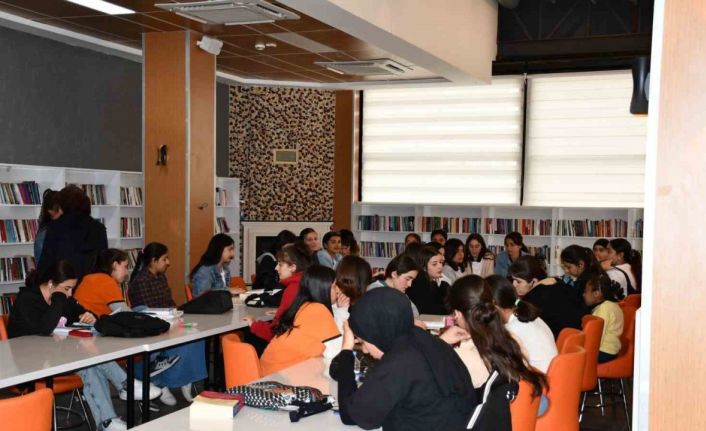 Mazıdağı Belediyesi’nden ’kütüphane kapatılsın’ ihtarnamesi