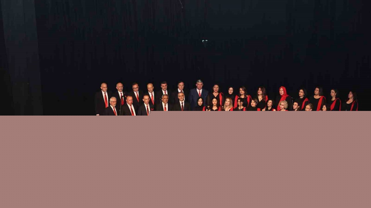 Nilüfer Türk Halk Müziği Korosu’ndan türkü şöleni