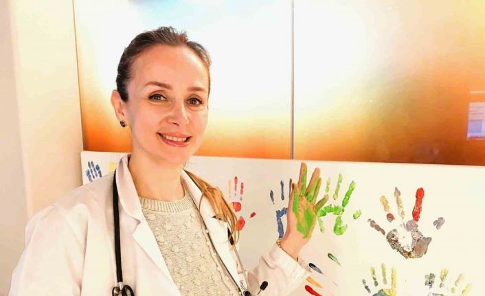 Otizm farkındalığına renkli dokunuş