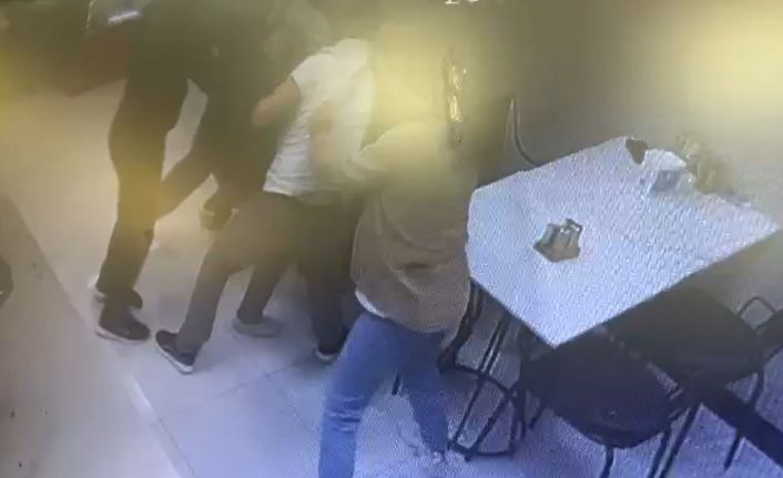Saldırıya uğradı, sığındığı işletmede kalbinden bıçaklanarak hayatını kaybetti