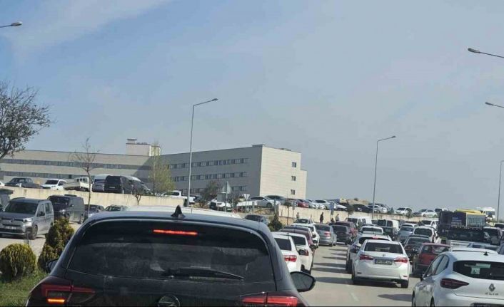 Şehir Hastanesi’nde otopark çilesi