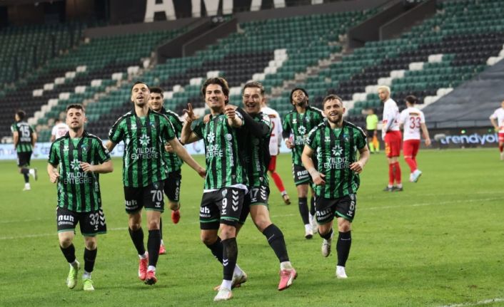 Trendyol 1. Lig: Kocaelispor: 7 - Yeni Malatyaspor: 1