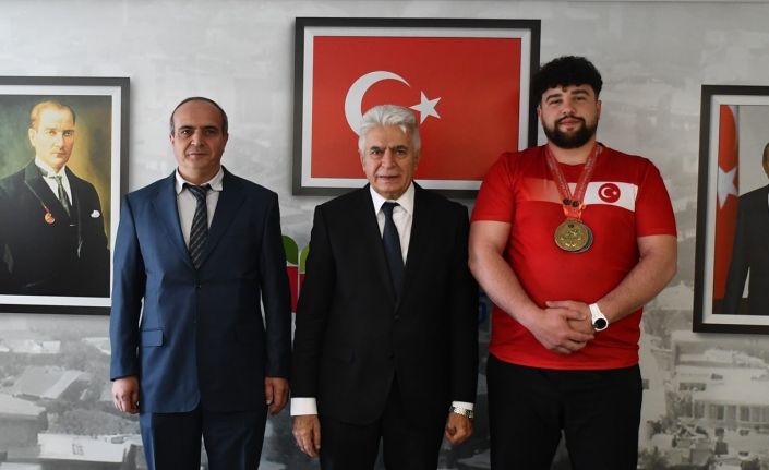 Türkiye şampiyonu milli sporcu Hüyük’ün gururu oldu