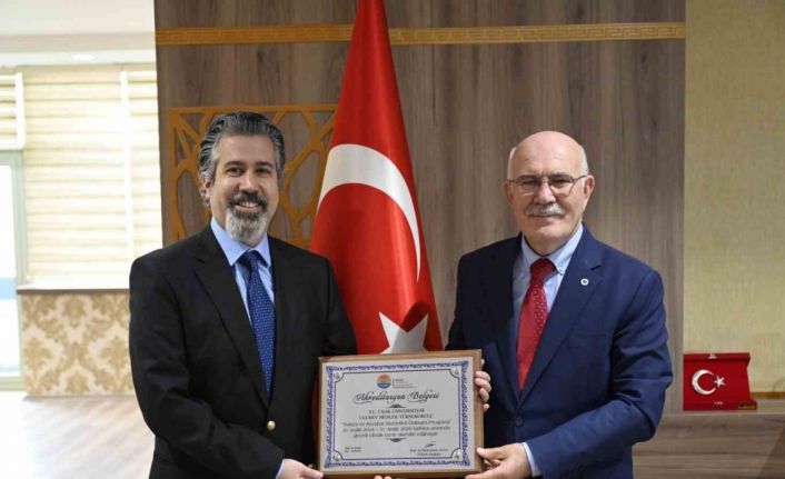 Ulubey MYO Turizm ve Seyahat Hizmetleri Programı akreditasyon belgesini aldı