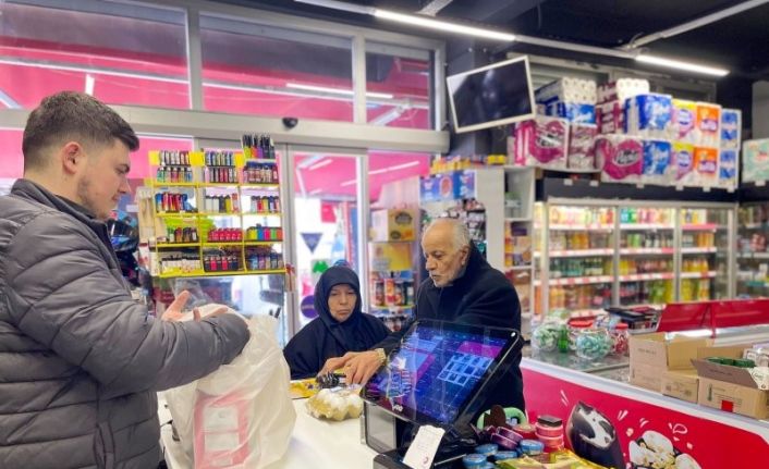 Ümraniye’den dayanışma eli: Sosyal Destek Kartı ile güçlü destek