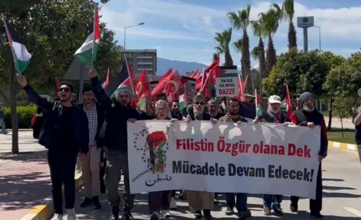 Üniversite öğrencilerinden Gazze’ye destek yürüyüşü
