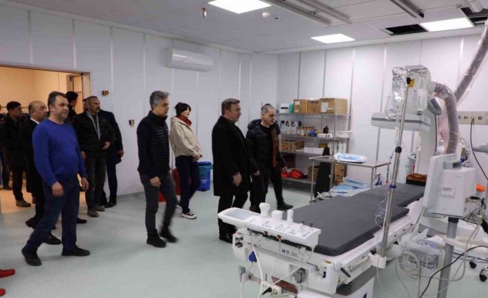 Vali Aydoğdu, hastanede incelemede bulundu