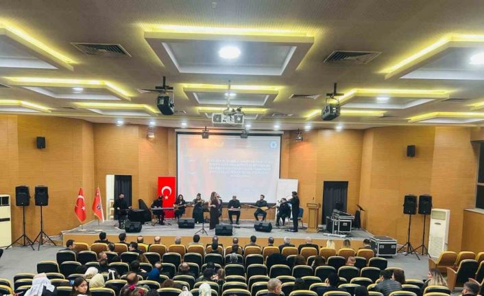 Van Büyükşehir Belediyesinden Polis Günü konseri