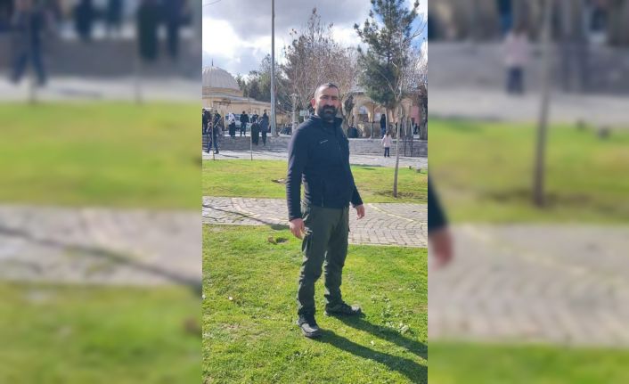 Van’da vinç devrildi, operatör hayatını kaybetti