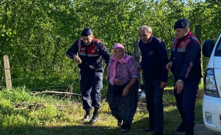 Zihinsel engelli kadının kayıp ihbarı ekipleri harekete geçirdi
