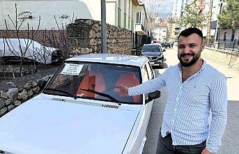 5 saniyelik heves için iki maaşından oldu