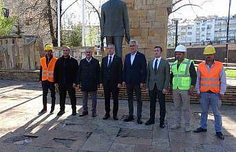60 Yıllık anıtın çevresi yenileniyor