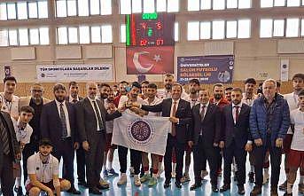Atatürk Üniversitesi salon futbolunda birincilik ve ikincilik elde etti