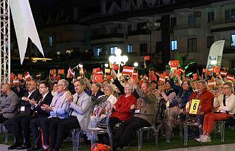 Avusturyalı Turistlere ‘Hoş geldiniz partisi