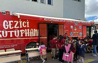 Aydıntepede Gezici Kütüphane öğrencilere tanıtıldı
