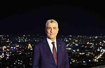 Bakan Bolat, Şamda Kasiyun Dağını ziyaret etti
