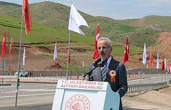 Bakan Uraloğlu müjdeyi verdi, Siirte tren geliyor