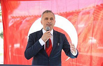 Başkan Çenet: quot;Şehre siluet katan çalışmalarla Osmaniyeyi yeşille kaplayacağızquot;